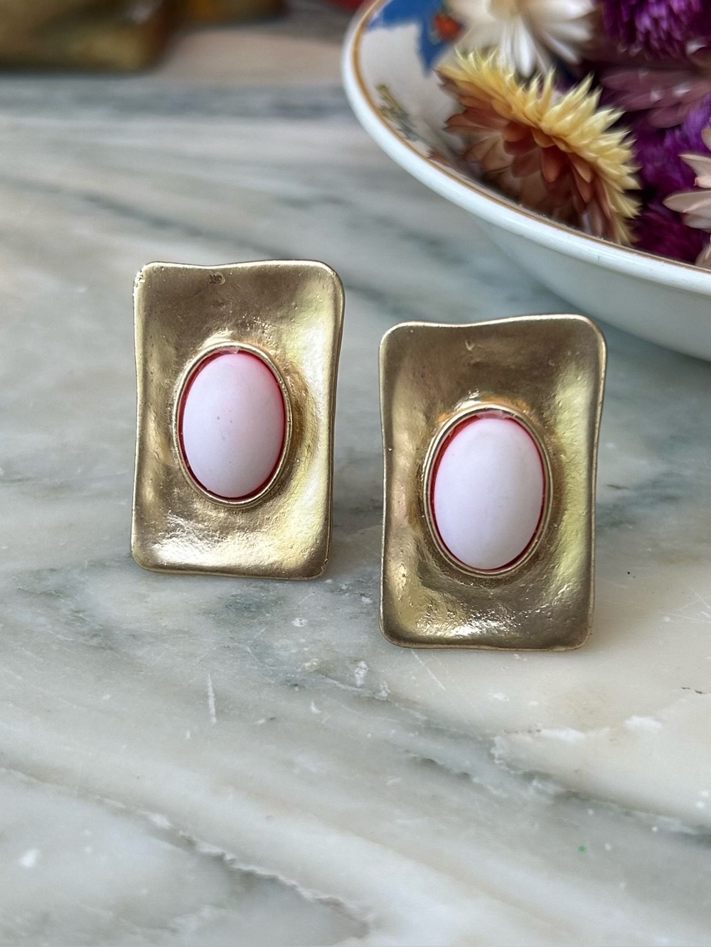 Brushed Gold Tone Pink Egg Earrings